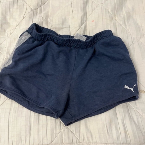 2016 puma blue short for girls - Picture 1 of 3